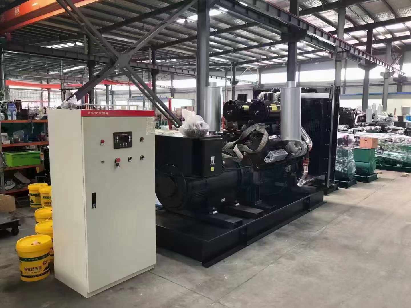 思礼镇柴油发电机运行时的噪音和振动水平如何？