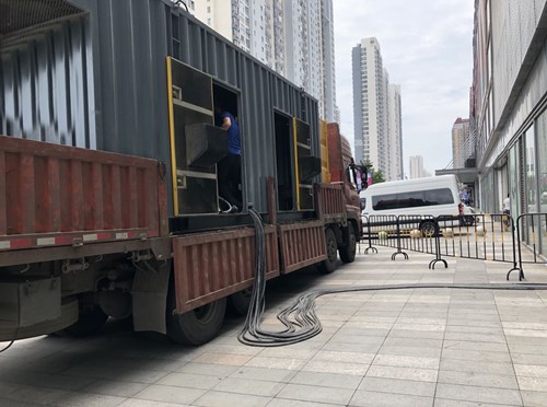 思礼镇冷却液不足的情况下如何检查柴油发电机组？